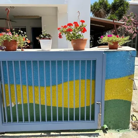 Ammos 20 Side Seaview بيت للعطل لارنكا