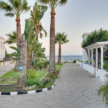 Ammos 20 Side Seaview Feriehus Larnaca