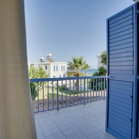 Ammos 20 Side Seaview * Larnaca