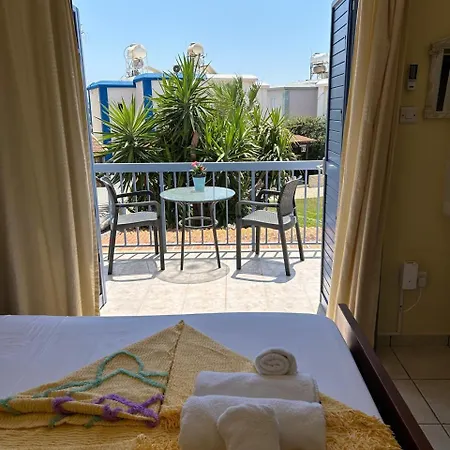 Ammos 20 Side Seaview Larnaca