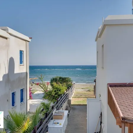Ammos 20 Side Seaview